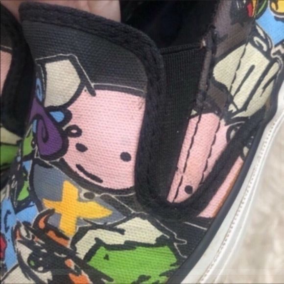 Converse Comic Graffiti Slip On Sneakers - Picture 3 of 12